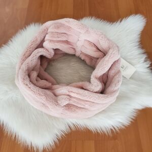 NEW Fadivo Infinity Scarf Womens Fleece Pink Soft